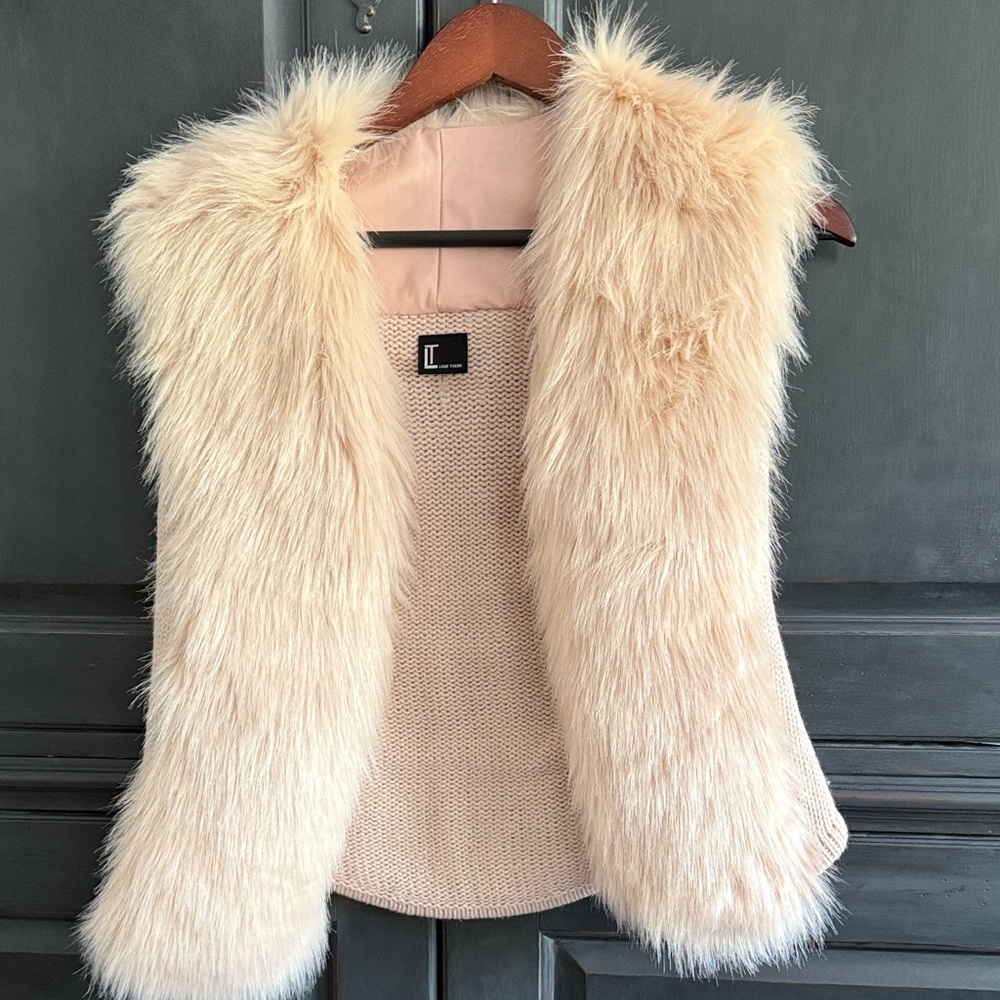 Love Token Plush Faux Fur Vest in Beige